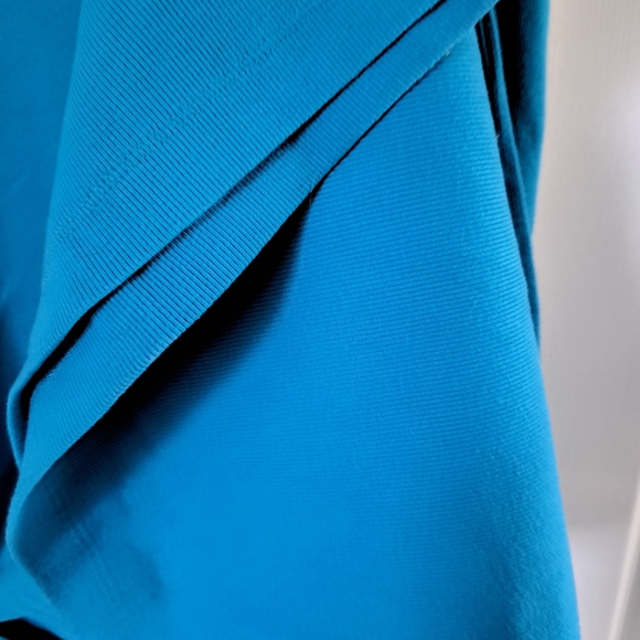 Dress - Picture 3 of 7